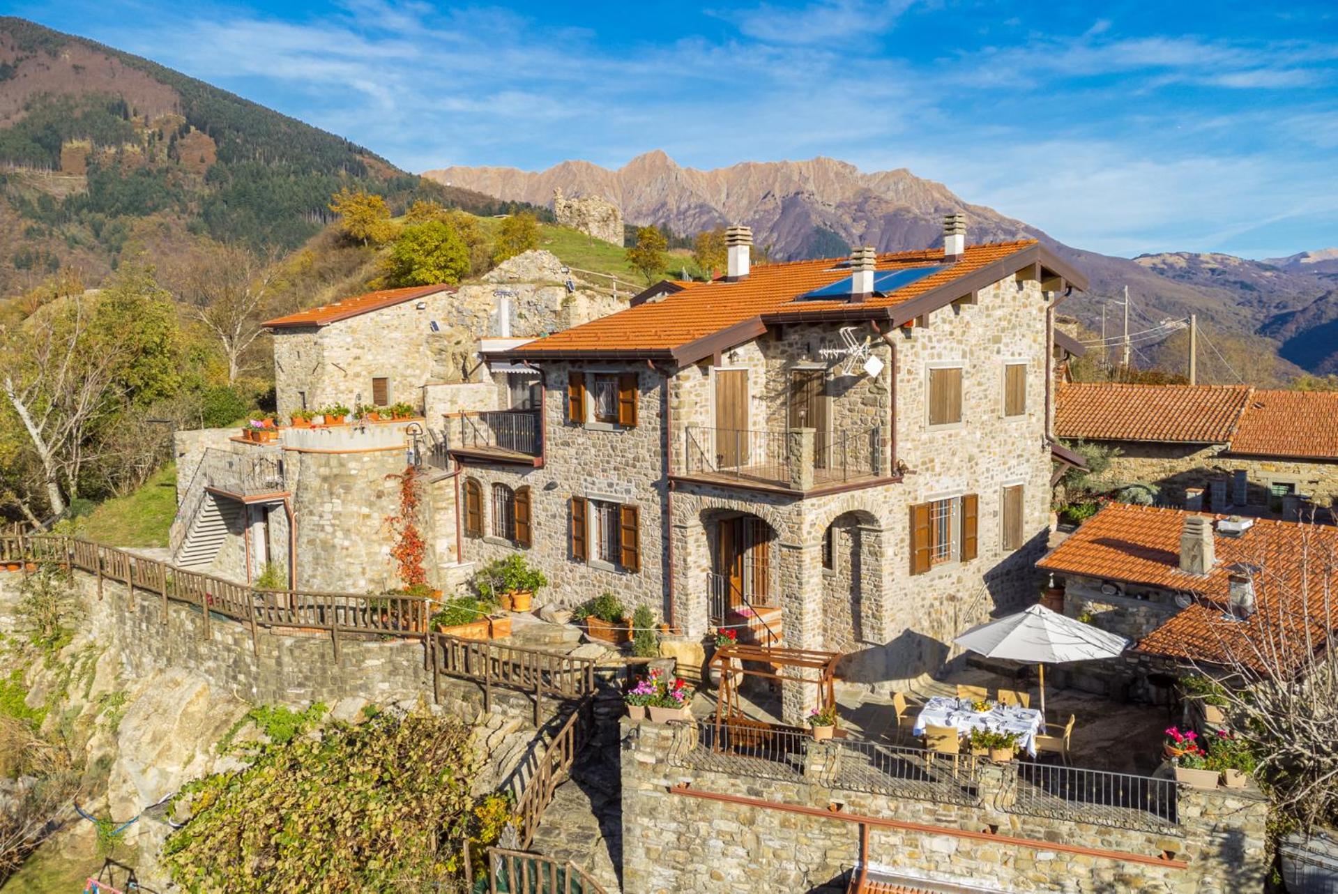 Vivi Luxury Country House Comano (Tuscany) Exterior foto
